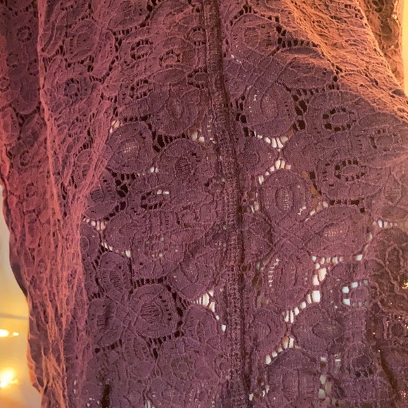 Maroon Top - Picture 2 of 3